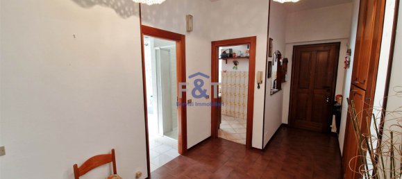 2 bedrooms Apartment in Cuvio, Italy No. 286521 10