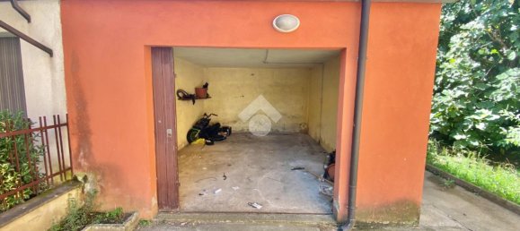 5 rooms House in Assisi, Italy No. 232748 15