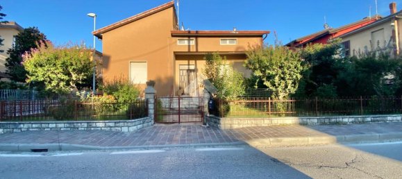 5 rooms House in Assisi, Italy No. 232748 2
