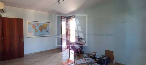 Gewerbliche Immobilie in Quattro Castella, Italy 410m², Nr. 292809 27