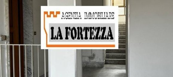 3 rooms Apartment in Pisa, Italy No. 38083 8