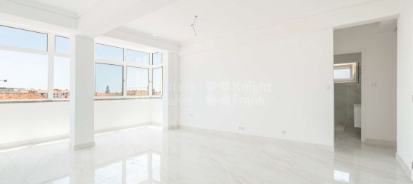 3 bedrooms Apartment in Cascais, Portugal No. 66835 2