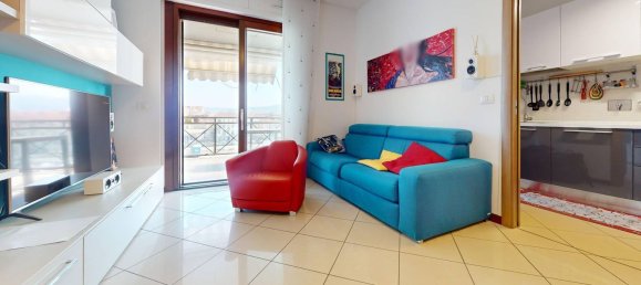 3 rooms Apartment in Turin, Italy No. 193232 23