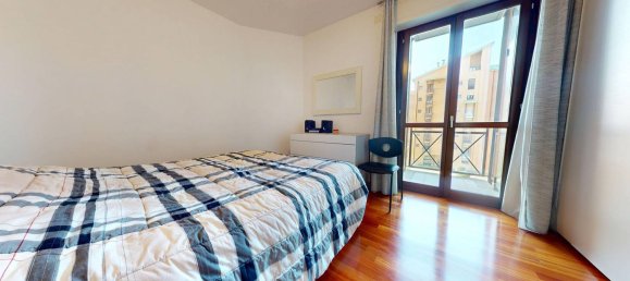 3 rooms Apartment in Turin, Italy No. 193232 11