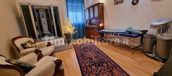 Propriété commerciale à Catania, Italy 150m² No. 39969 3