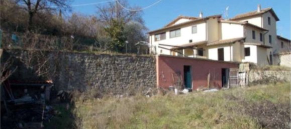 Studio in Figline e Incisa Valdarno, Italy No. 300159 2