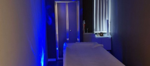 150m² Commercial property in Casoli, Italy No. 254856 10