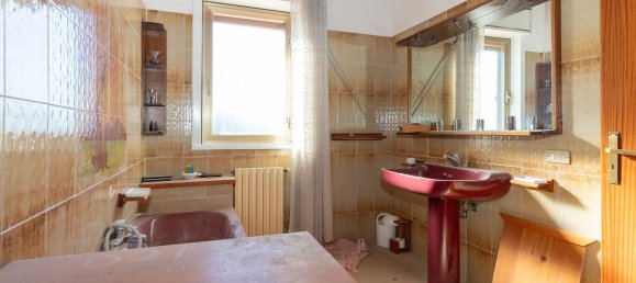 12-Zimmer Villa in Mascalucia, Italy, Nr. 179515 38