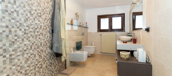 12-Zimmer Villa in Mascalucia, Italy, Nr. 179515 21