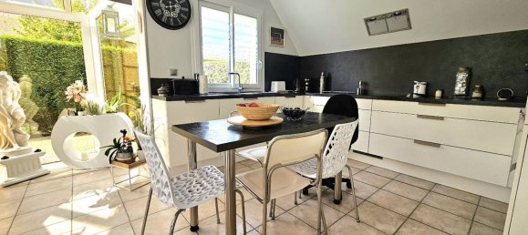 3 bedrooms House in Calvados, France No. 360652 5