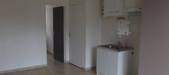 Propiedad comercial en Semblancay, France 300 m² No. 221655 6