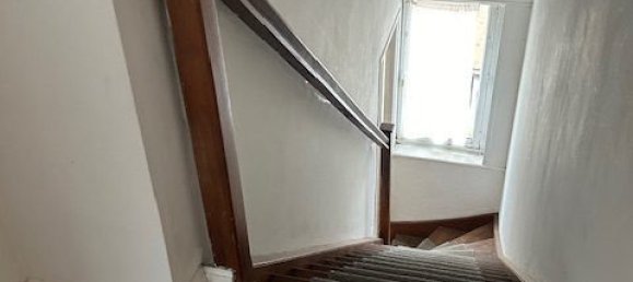 Edificio en Aire-sur-la-Lys, France 175 m² No. 61370 3