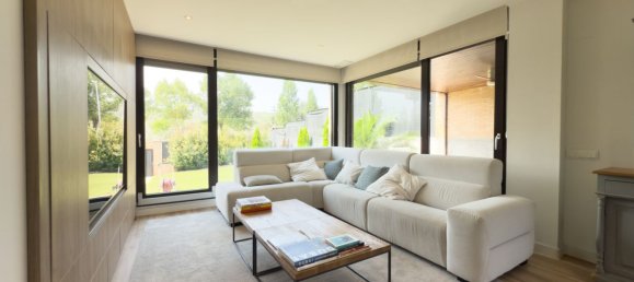 5 غرف نوم منزل في Torrelodones, Spain رقم 177945 7