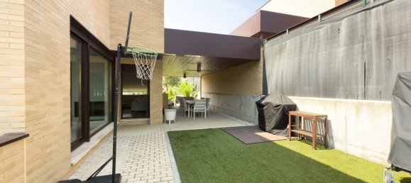 5 غرف نوم منزل في Torrelodones, Spain رقم 177945 6