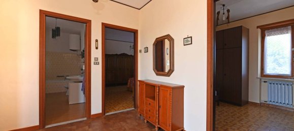 2 Schlafzimmer Haus in Cavour, Italy, Nr. 282888 4