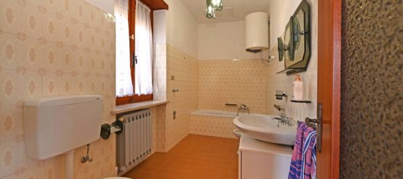 2 Schlafzimmer Haus in Cavour, Italy, Nr. 282888 15