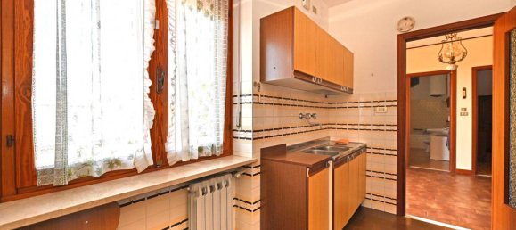 2 Schlafzimmer Haus in Cavour, Italy, Nr. 282888 6