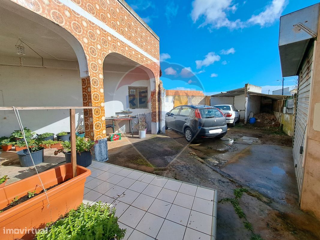 Casa de 3 dormitorios en Faro, Portugal No. 18928