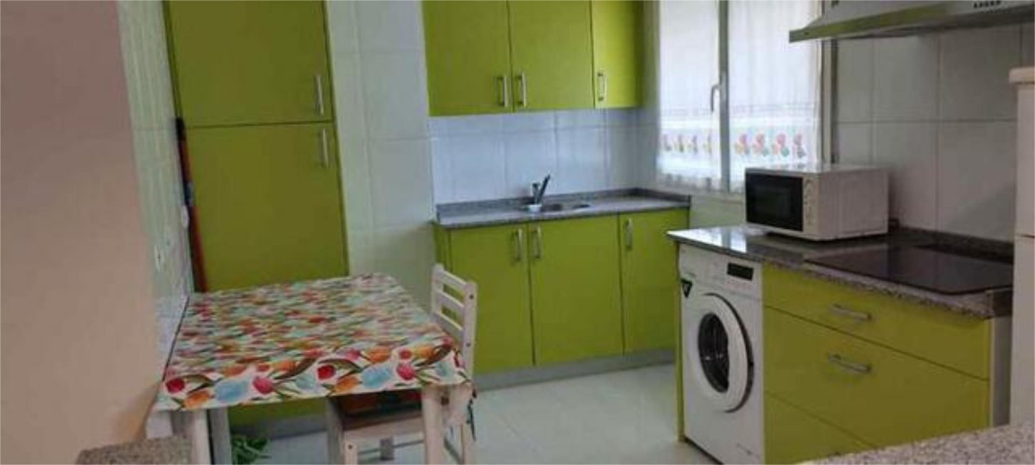 Квартира с 1 спальней в Медина-де-Помар, Испания № 201683