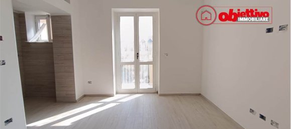 Квартира с 2 спальнями в Чериньола, Италия № 328080 6