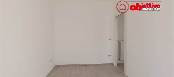 Квартира с 2 спальнями в Чериньола, Италия № 328080 12