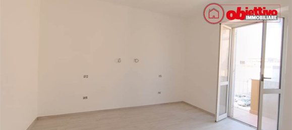 Квартира с 2 спальнями в Чериньола, Италия № 328080 8