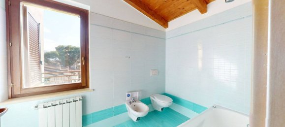 5 rooms Penthouse in Foligno, Italy No. 83626 18