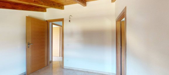 5 rooms Penthouse in Foligno, Italy No. 83626 10