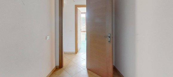 5 rooms Penthouse in Foligno, Italy No. 83626 30
