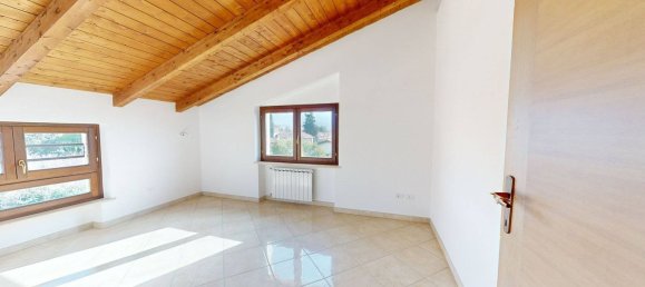 5 rooms Penthouse in Foligno, Italy No. 83626 15