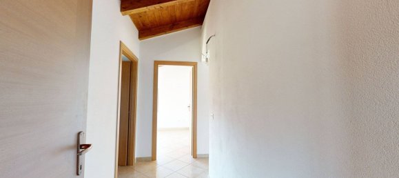 5 rooms Penthouse in Foligno, Italy No. 83626 8