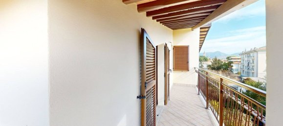 5 rooms Penthouse in Foligno, Italy No. 83626 28