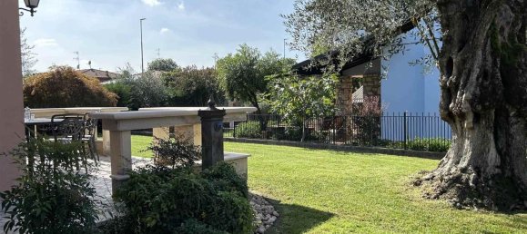 9 rooms Villa in Rodengo Saiano, Italy No. 125583 8