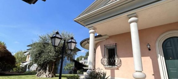 9 rooms Villa in Rodengo Saiano, Italy No. 125583 4