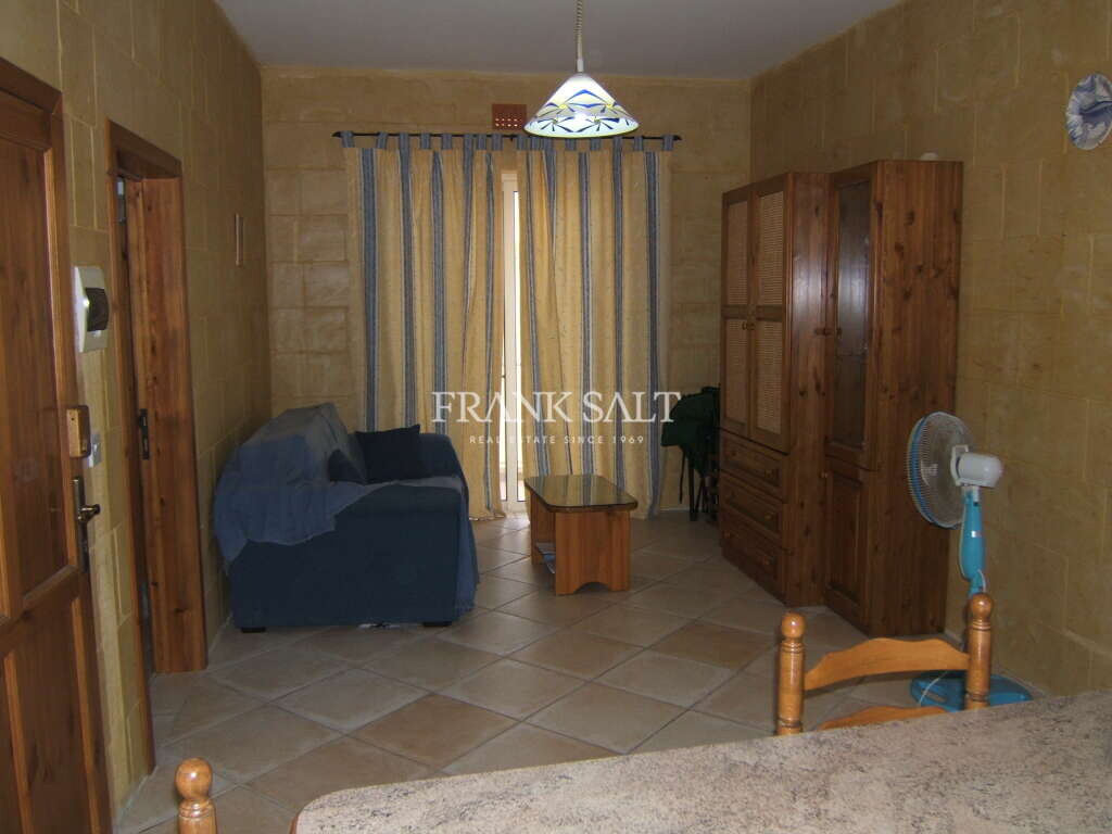 2 bedrooms Apartment in Marsalforn, Malta No. 5475