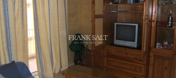 2 bedrooms Apartment in Marsalforn, Malta No. 5475 5