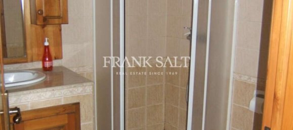 2 bedrooms Apartment in Marsalforn, Malta No. 5475 4