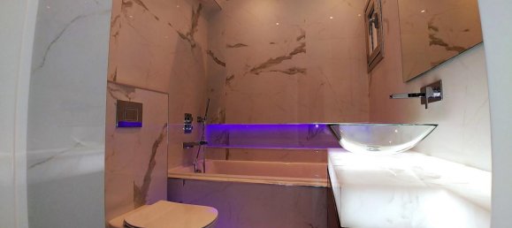 3 bedrooms Apartment in Limassol, Cyprus No. 1947 6