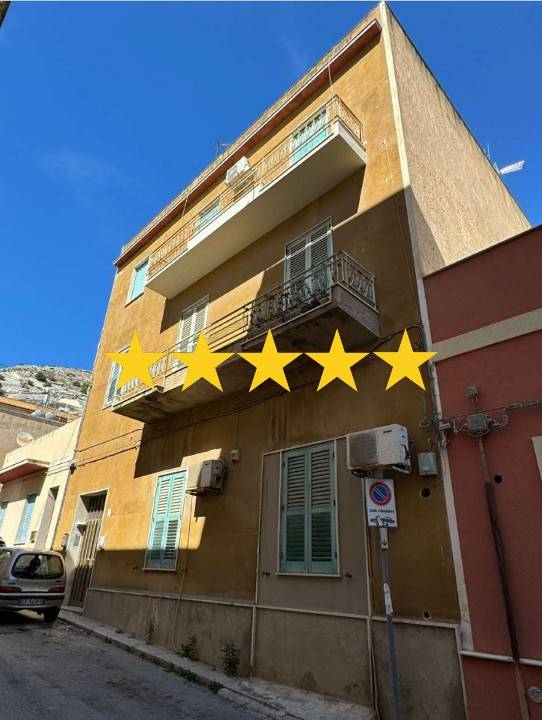 3 Schlafzimmer Wohnung in Erice, Italy, Nr. 212752