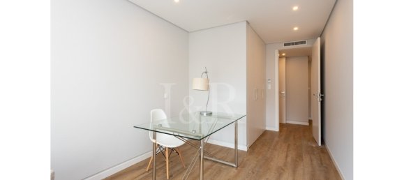 3 bedrooms Apartment in Cascais, Portugal No. 98968 14