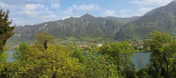 17 rooms Castles in Idro, Italy No. 91819 18