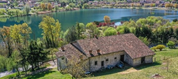 17 rooms Castles in Idro, Italy No. 91819 25