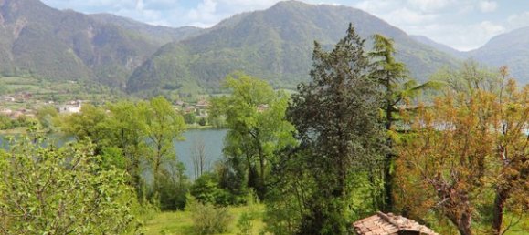 17 rooms Castles in Idro, Italy No. 91819 21