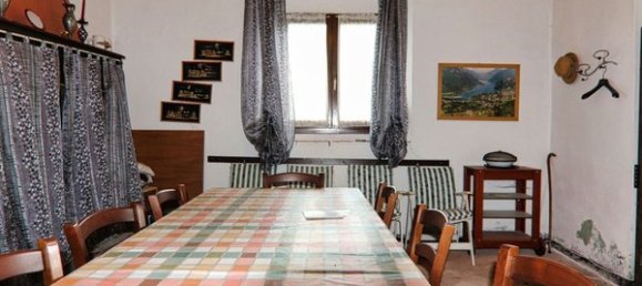 17 rooms Castles in Idro, Italy No. 91819 2