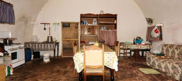 17 rooms Castles in Idro, Italy No. 91819 49