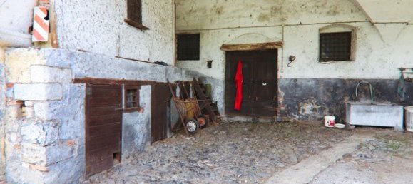 17 rooms Castles in Idro, Italy No. 91819 29