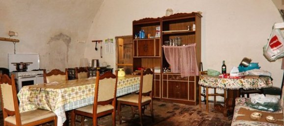 17 rooms Castles in Idro, Italy No. 91819 19