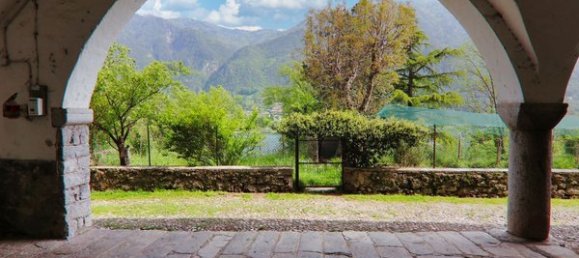 17 rooms Castles in Idro, Italy No. 91819 41