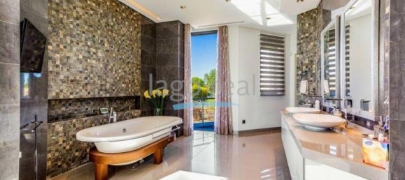 Villa de 5 dormitorios en Vila Nova de Cacela, Portugal No. 130792 24