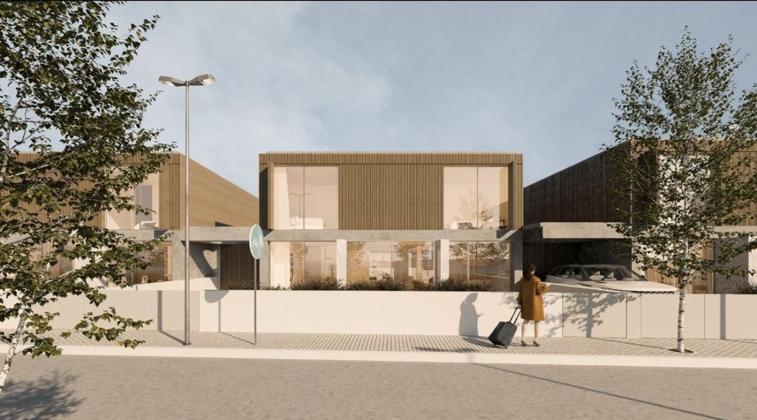  Land in Barreiro, Portugal No. 355326